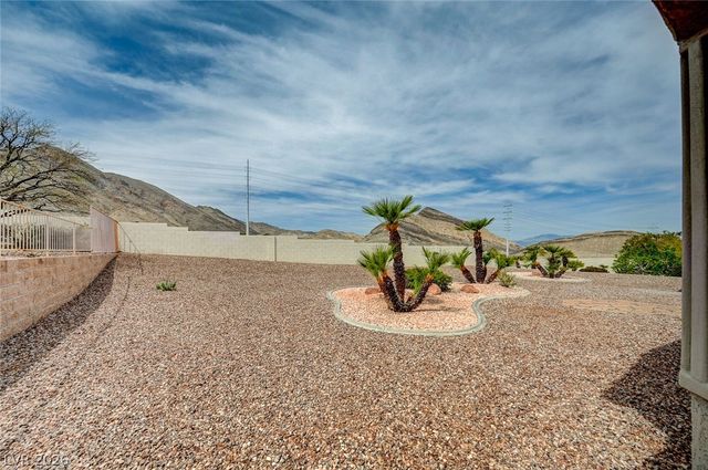2721 Faiss Drive, Las Vegas, NV 89134