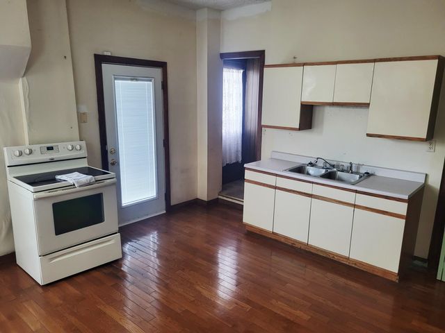 330 W 9th Street W, Newport, KY 41071