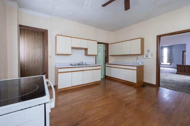 330 W 9th Street W, Newport, KY 41071