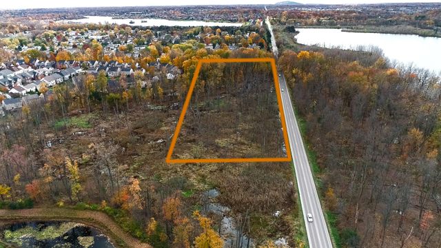 26800 Napier Road, Novi, MI 48374