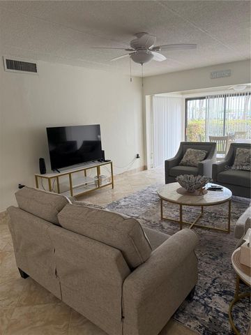 845 S GULFVIEW BOULEVARD 110, Clearwater Beach, FL 33767