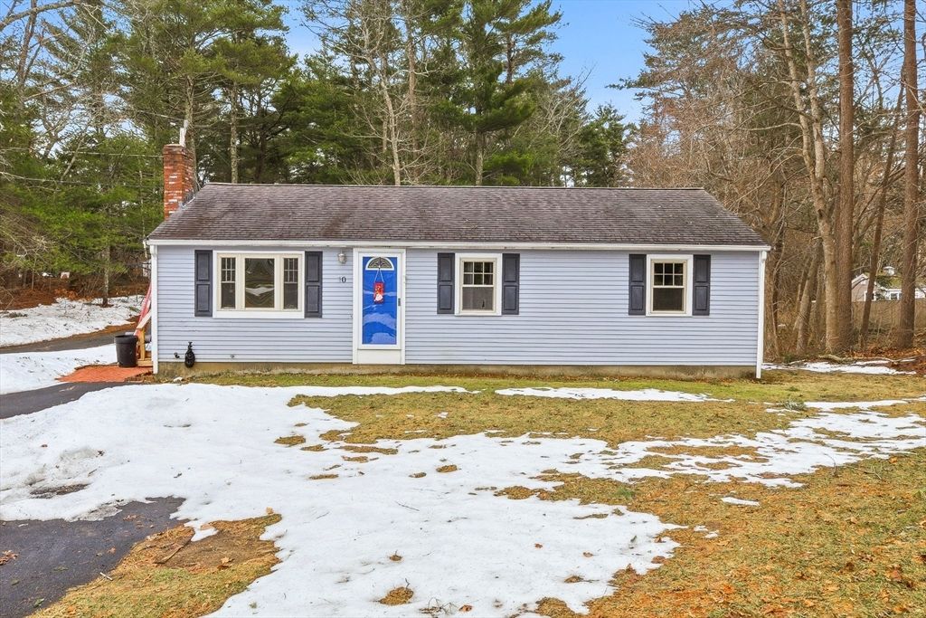 10 Wapping Rd, Kingston, MA 02364