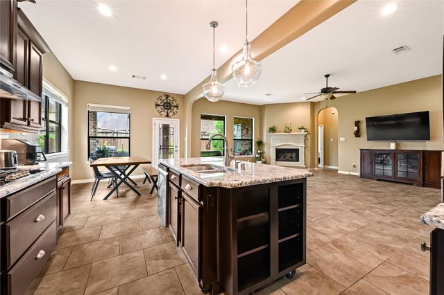 3418 Herons Pointe Lane, Katy, TX 77494