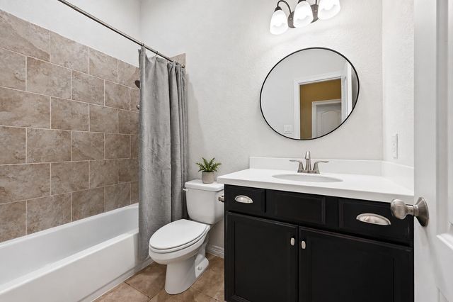 3418 Herons Pointe Lane, Katy, TX 77494