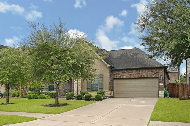 3418 Herons Pointe Lane, Katy, TX 77494