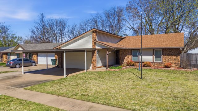 12105 E 79th Circle North, Owasso, OK 74055