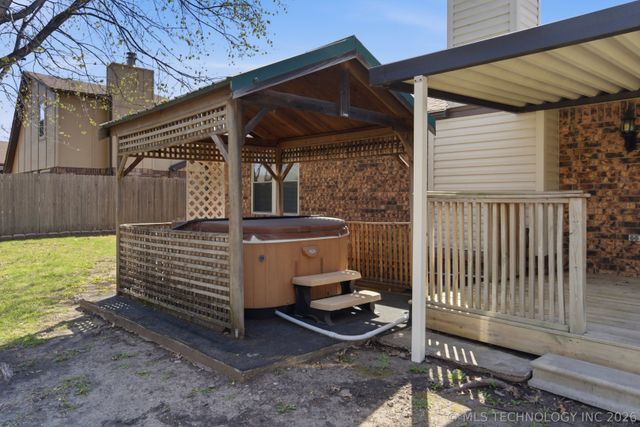 12105 E 79th Circle North, Owasso, OK 74055