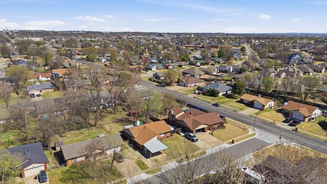 12105 E 79th Circle North, Owasso, OK 74055