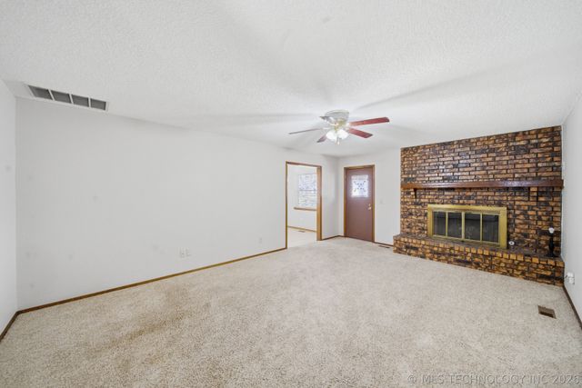 12105 E 79th Circle North, Owasso, OK 74055