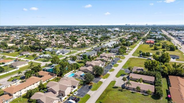 1126 SE 8th ST, Cape Coral, FL 33990