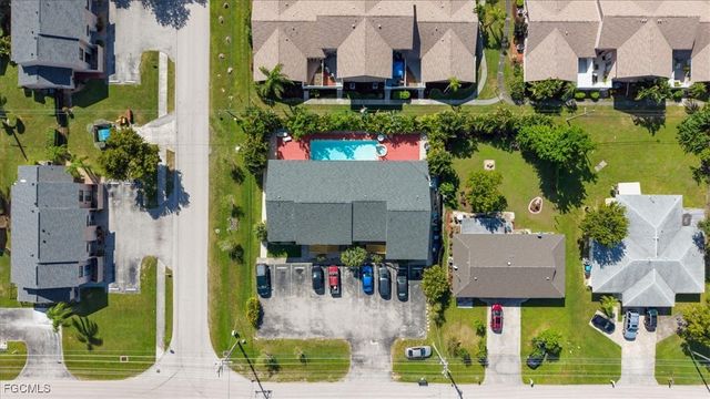1126 SE 8th ST, Cape Coral, FL 33990