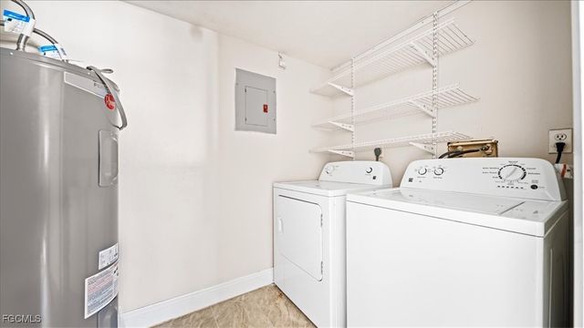 1126 SE 8th ST, Cape Coral, FL 33990