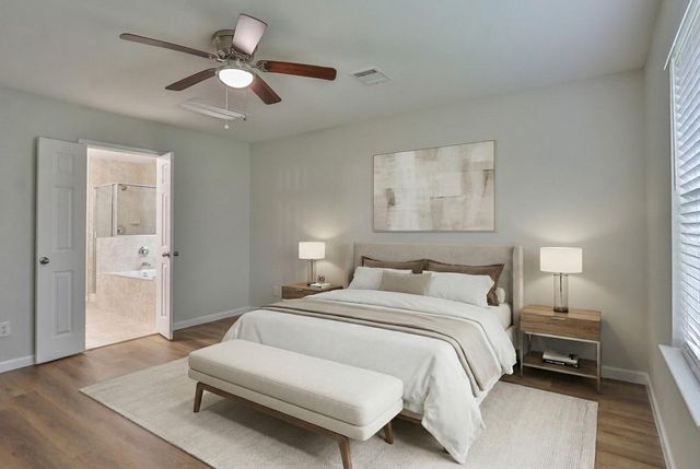 1110 Lasso Court, Alvin, TX 77511