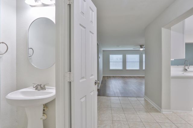 1110 Lasso Court, Alvin, TX 77511