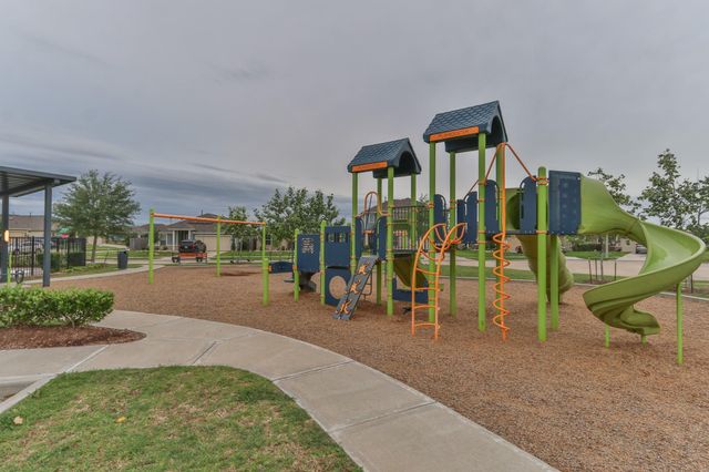 1110 Lasso Court, Alvin, TX 77511
