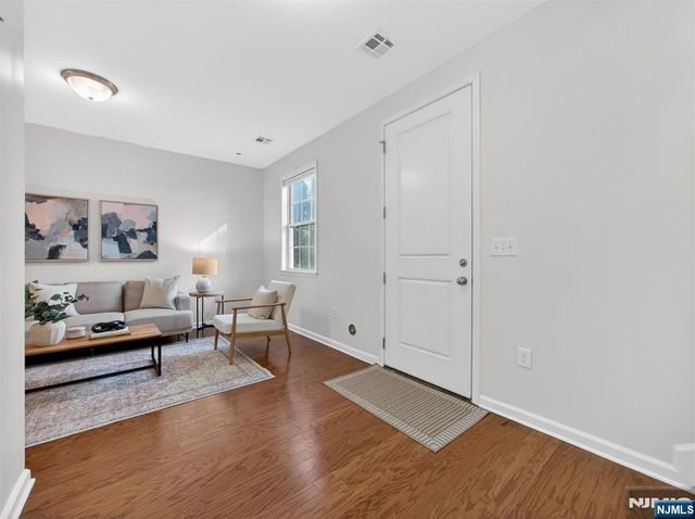 25 Roosevelt Drive, Wood Ridge, NJ 07075