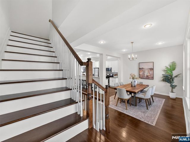 25 Roosevelt Drive, Wood Ridge, NJ 07075