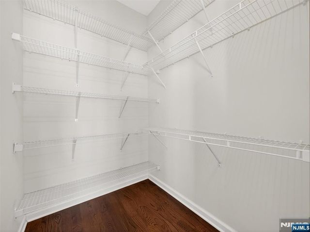 25 Roosevelt Drive, Wood Ridge, NJ 07075