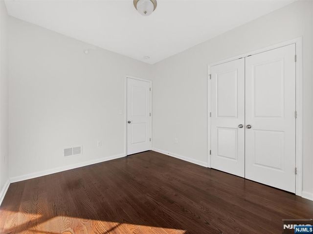 25 Roosevelt Drive, Wood Ridge, NJ 07075