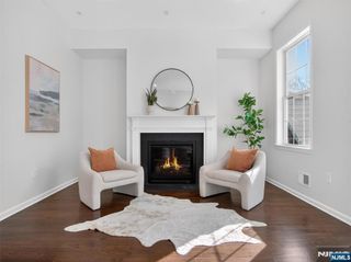 25 Roosevelt Drive, Wood Ridge, NJ 07075