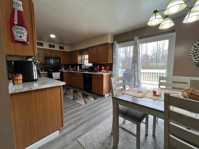 2755 N Lawndale Place, Zanesville, OH 43701