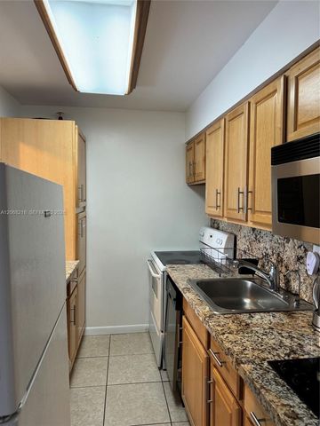 2200 E Hallandale Beach Boulevard 512, Hallandale Beach, FL 33009