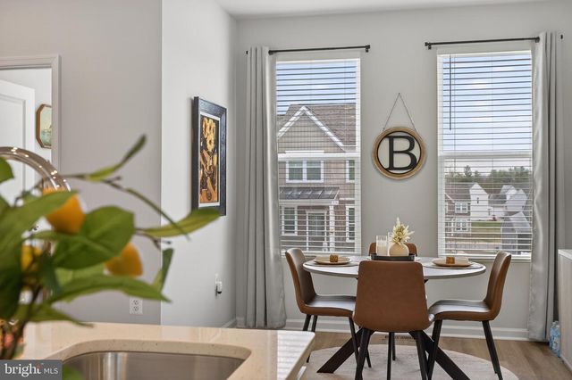 114 COOLIDGE AVE, Ranson, WV 25438