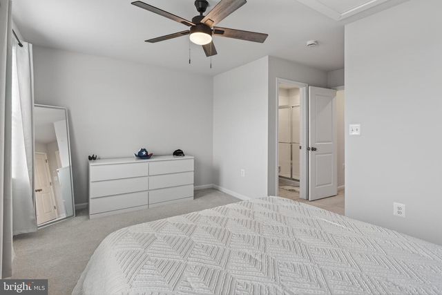 114 COOLIDGE AVE, Ranson, WV 25438