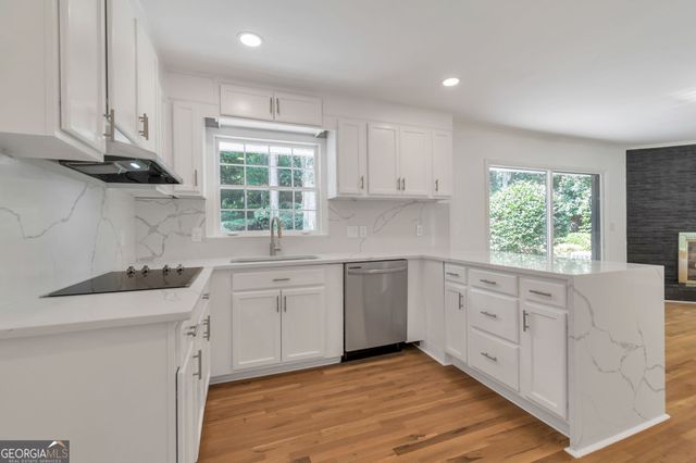 2616 Hawthorne Drive NE, Atlanta, GA 30345