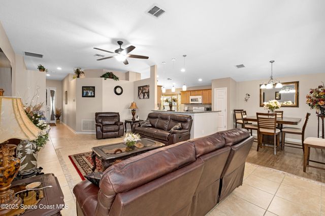 1421 Dittmer Circle SE, Palm Bay, FL 32908