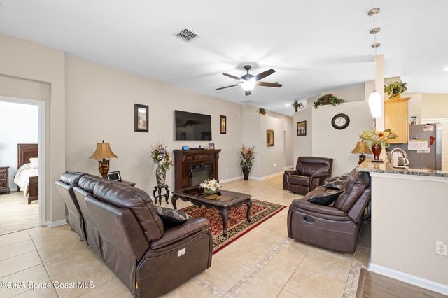 1421 Dittmer Circle SE, Palm Bay, FL 32908