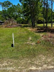 512 Sandy Hook Drive, Pass Christian, MS 39571