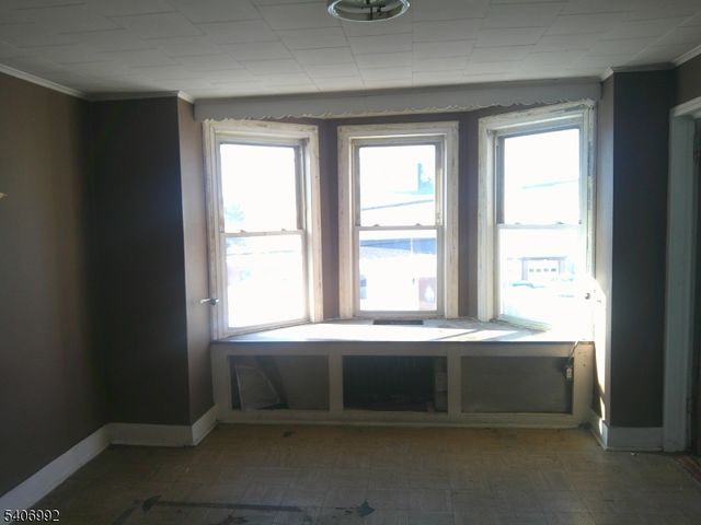 123 Nagle St, Paterson City, NJ 07501