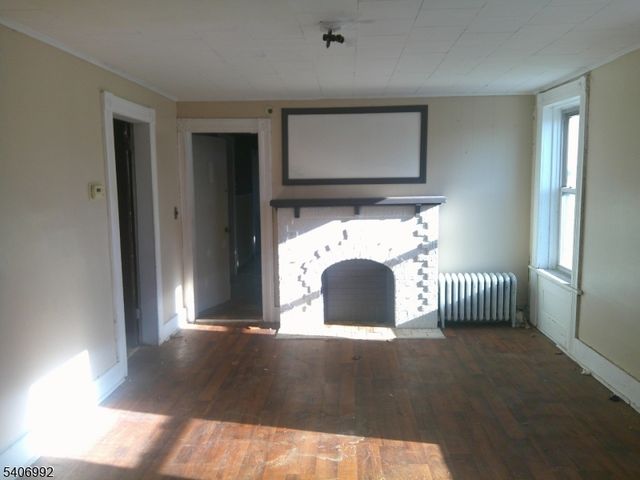 123 Nagle St, Paterson City, NJ 07501