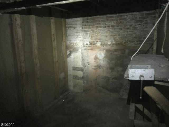 123 Nagle St, Paterson City, NJ 07501