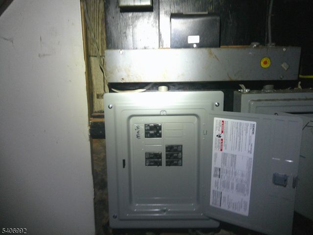 123 Nagle St, Paterson City, NJ 07501