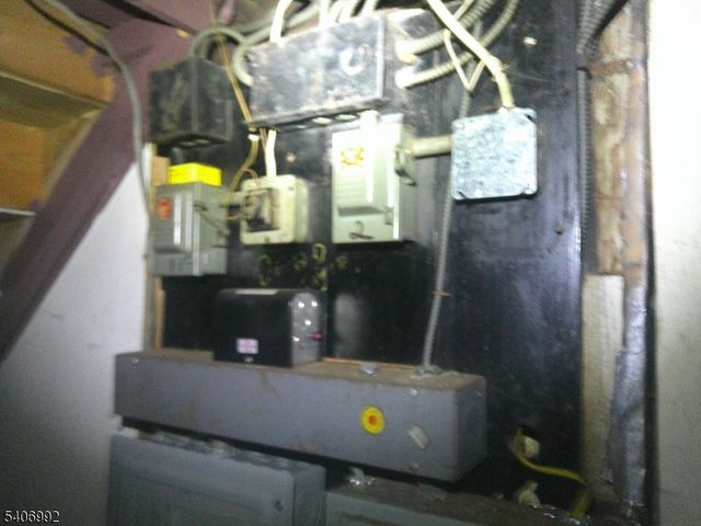 123 Nagle St, Paterson City, NJ 07501