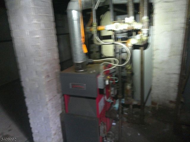 123 Nagle St, Paterson City, NJ 07501