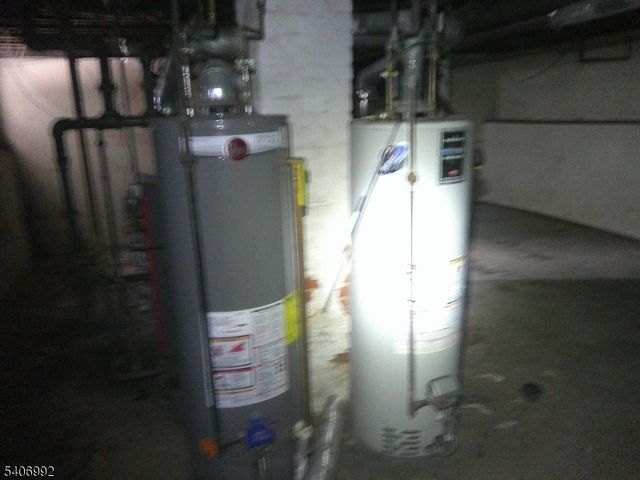 123 Nagle St, Paterson City, NJ 07501