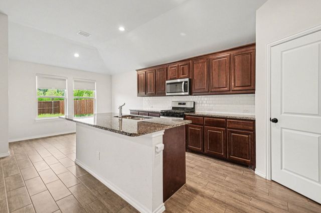 5652 Huffines Boulevard, Royse City, TX 75189