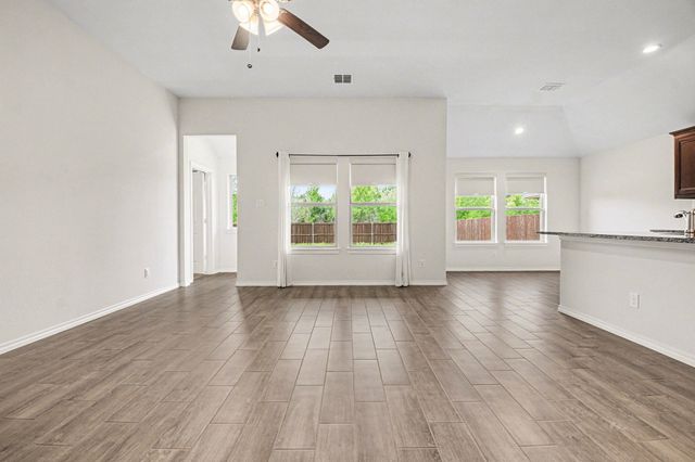 5652 Huffines Boulevard, Royse City, TX 75189