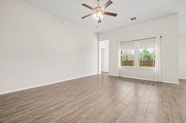 5652 Huffines Boulevard, Royse City, TX 75189