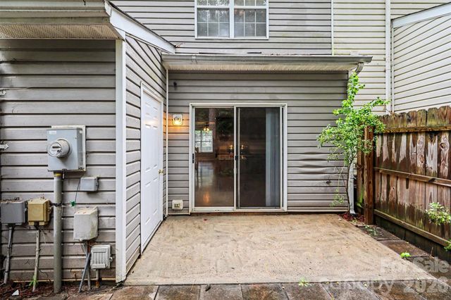 5833 Cougar Lane, Charlotte, NC 28269