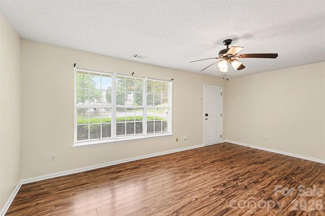 5833 Cougar Lane, Charlotte, NC 28269