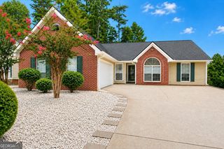 5165 Sterling Trace Court NW, Lilburn, GA 30047