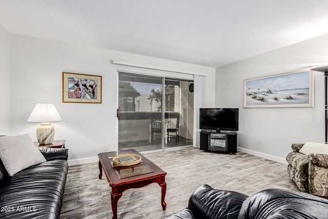 4554 E PARADISE VILLAGE Parkway N 249, Phoenix, AZ 85032