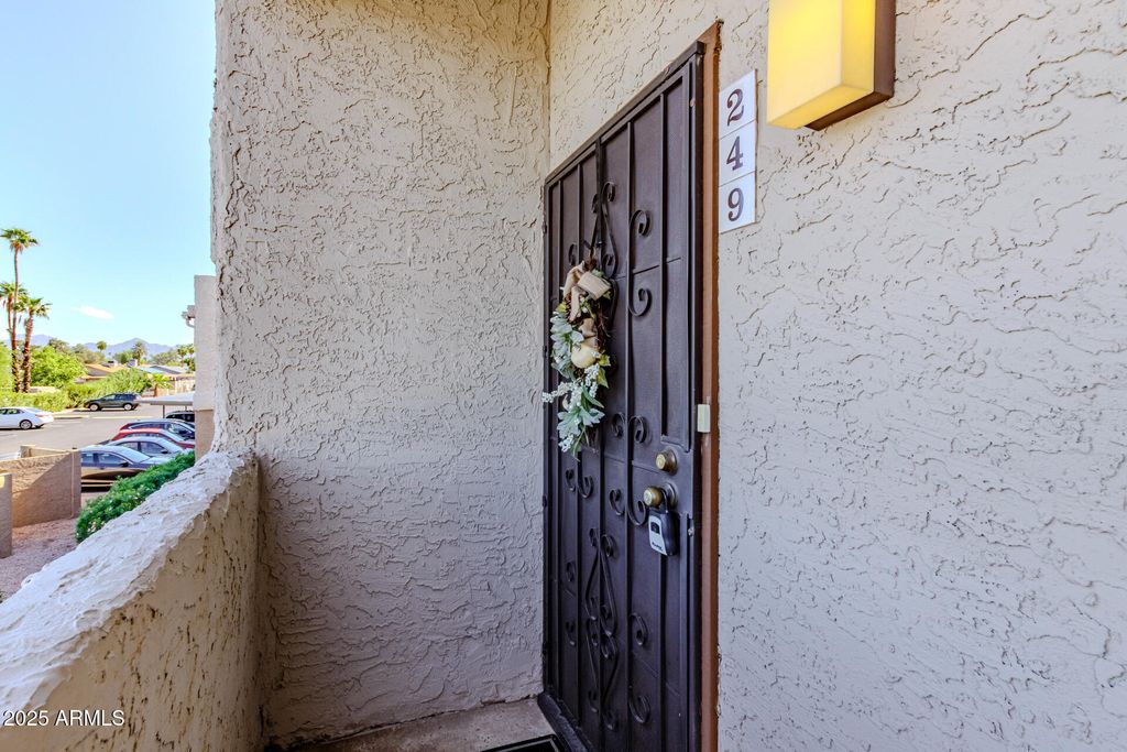 4554 E PARADISE VILLAGE Parkway N 249, Phoenix, AZ 85032