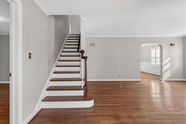 5601 Norwood Street, Fairway, KS 66205