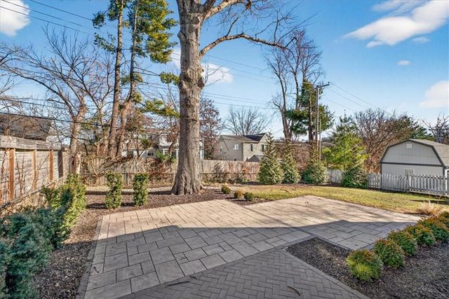 5601 Norwood Street, Fairway, KS 66205