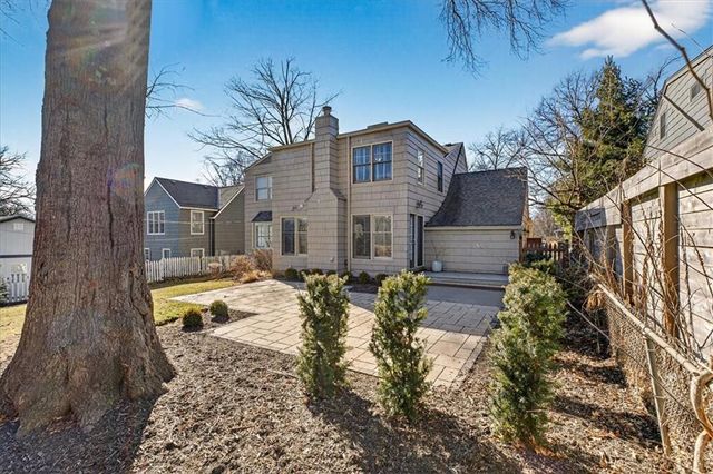 5601 Norwood Street, Fairway, KS 66205